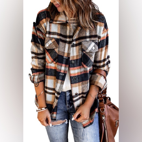 NWT! The Perfect Geometric Plaid Plaid Pocketed Shacket! Sooo cute! 🤩 - Picture 3 of 12